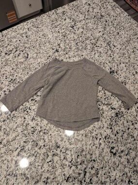 Toddler girls cat & Jack 18 month gray sparkle shirt